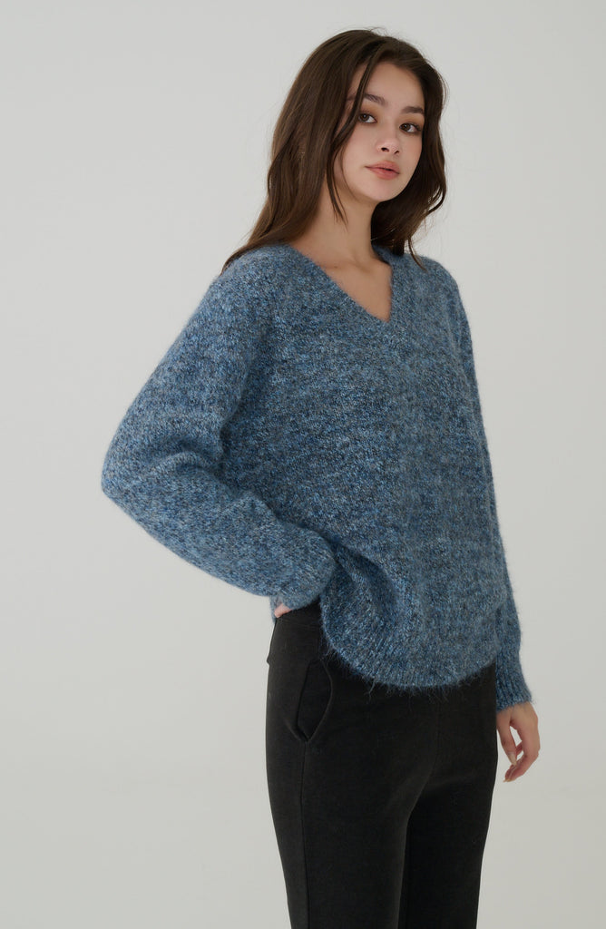 Snowy Knit wool blend Sweater in Blue