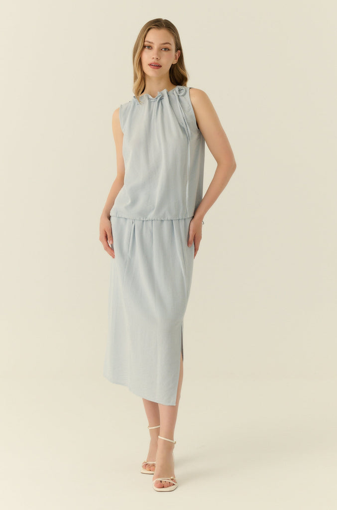The essential linen set