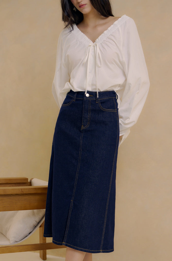 Casual chic denim skirt