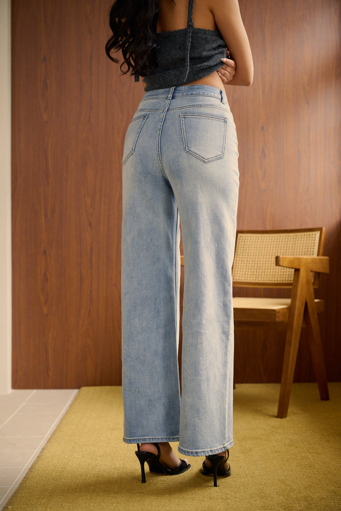 Arizona light blue jeans