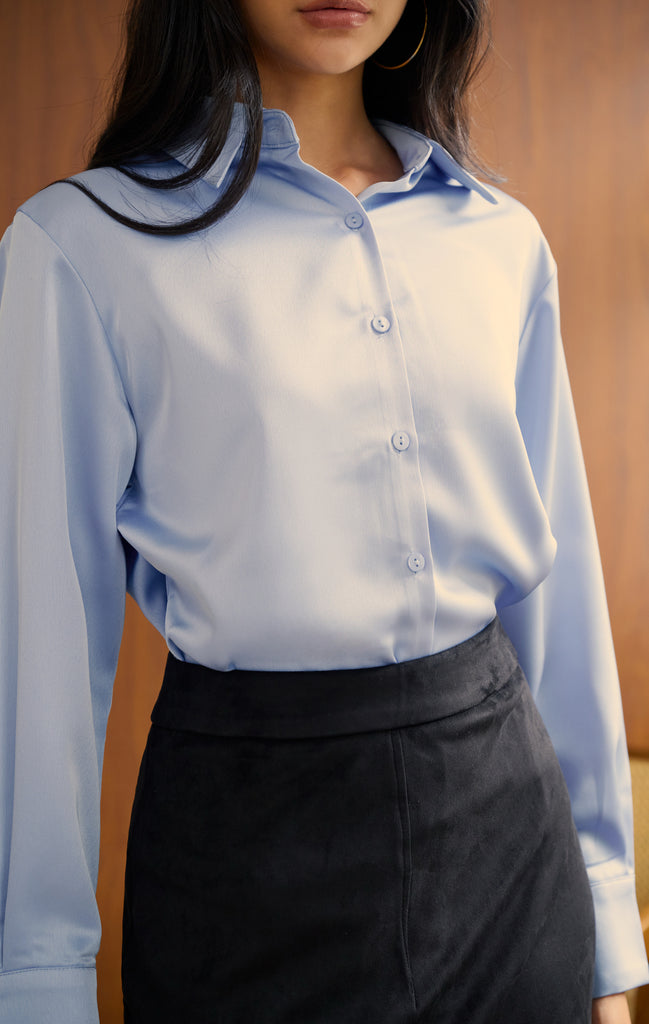 Spring date silky shirt in blue