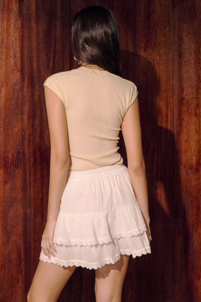 Urban flow top in beige