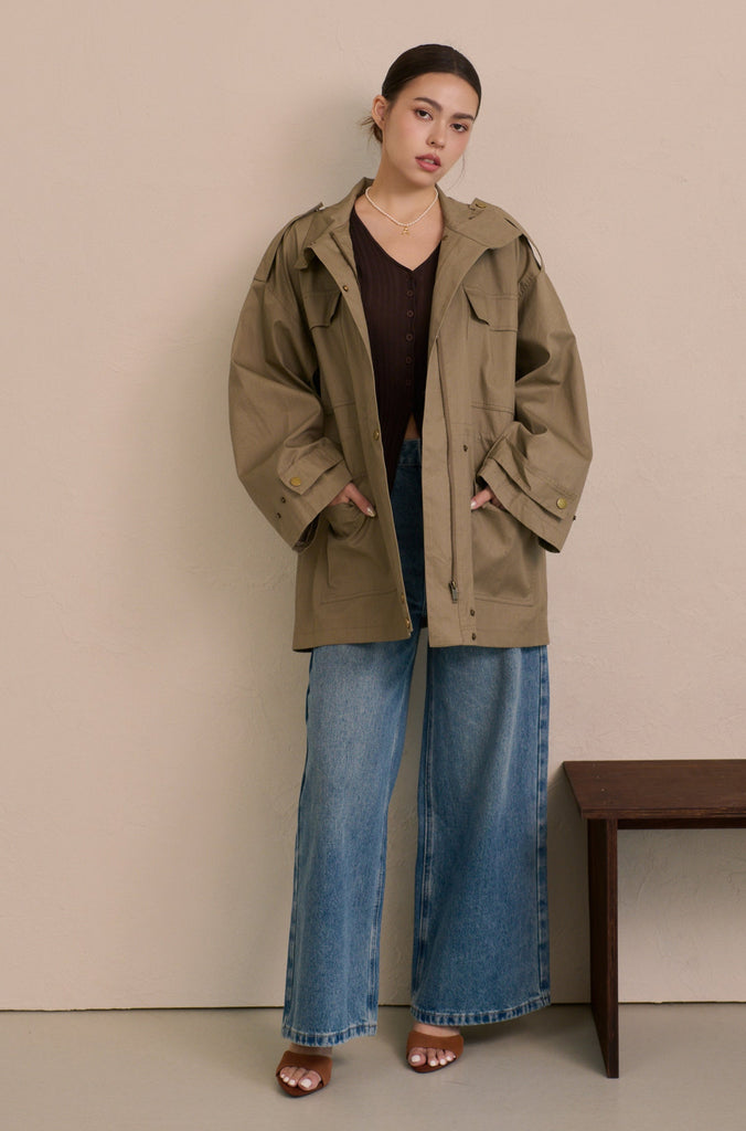 Scout layer trench coat in green