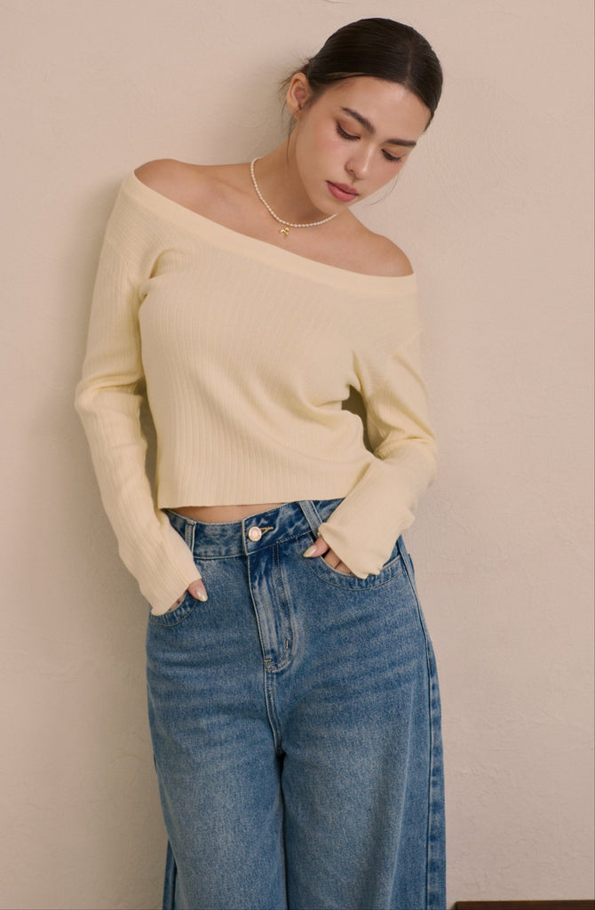 Lovely in gorgeous knit top in beige/brown