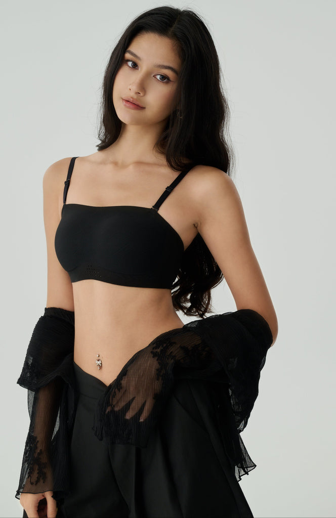 Two ways seamless bandeau bra in black