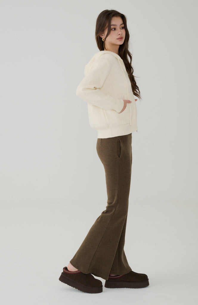 Wool blend flared pants in Green