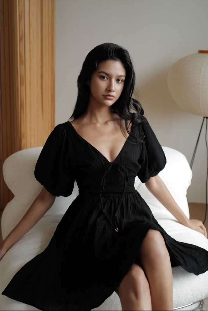 Holiday puff sleeve linen dress in black