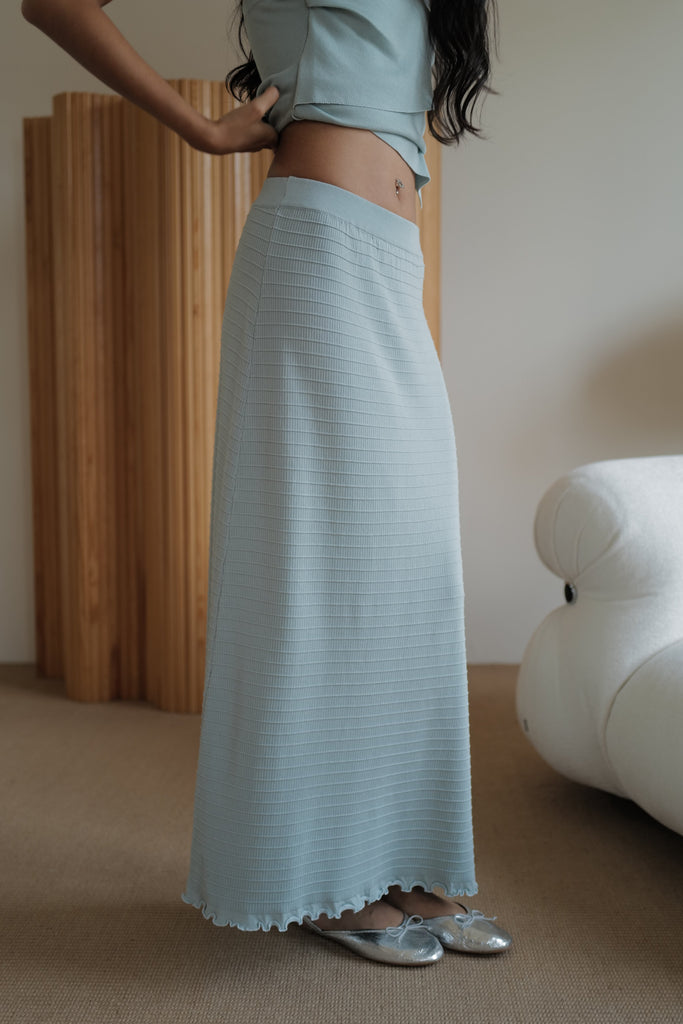 All the way Knit Skirt in blue