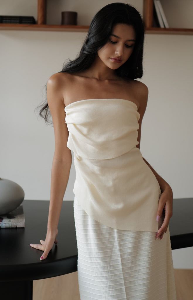 All the way knit Top in beige