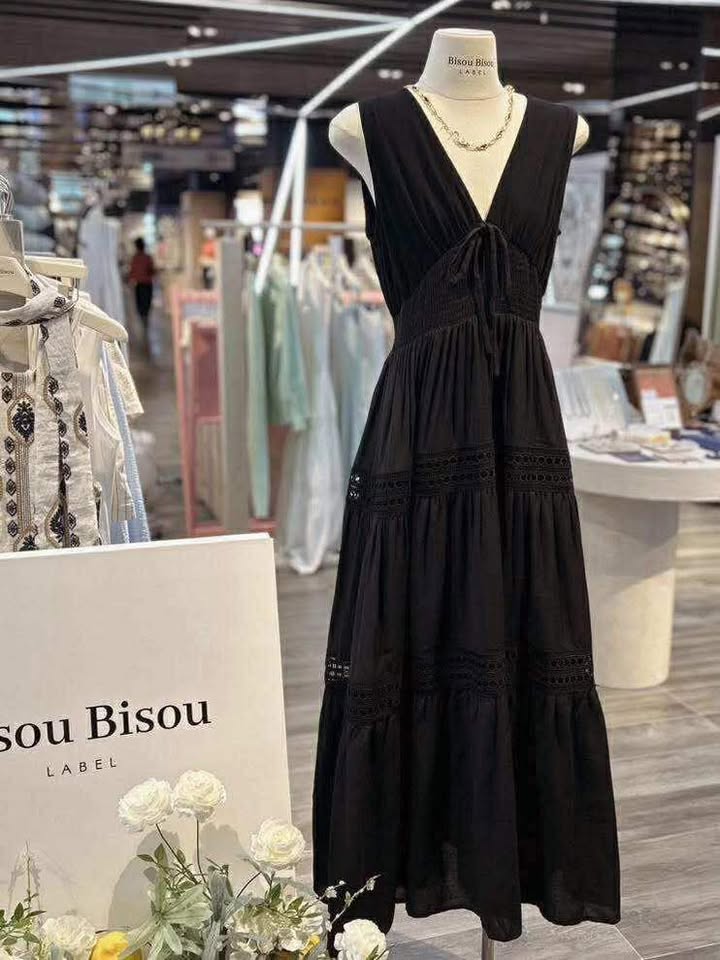 V neck linen lace long dress in Black/White