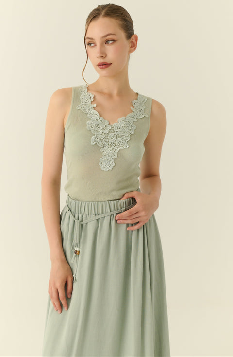 Éliane lace trimmed knit set