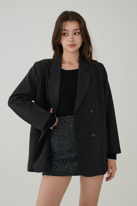 Soft power blazer in Black