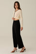Zoom in high waisted pants in black