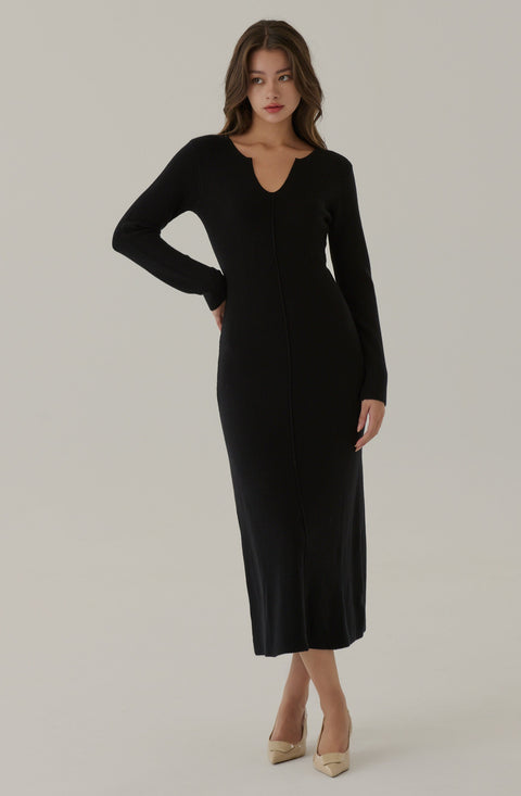 Feeling confident V neck knit dress in black