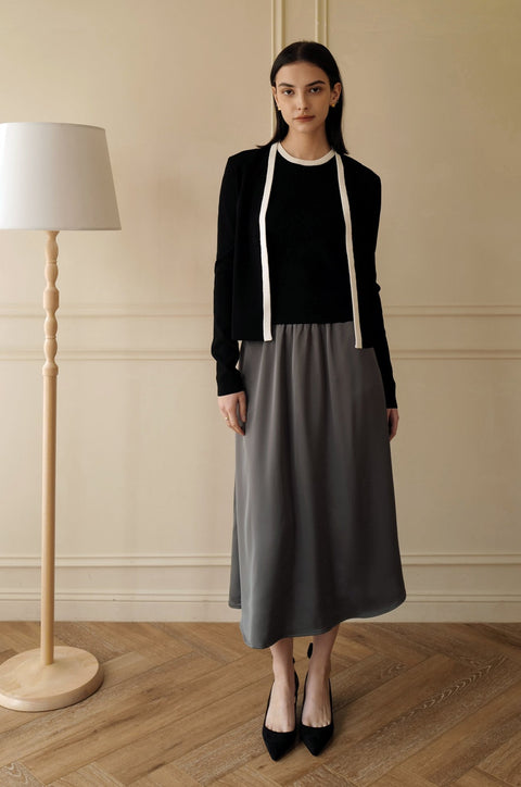 Quiet luxury silk skirt in grey
