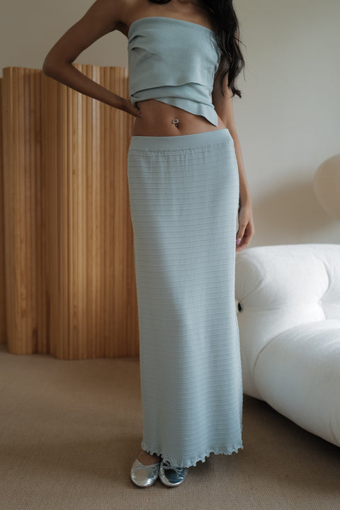 All the way Knit Skirt in blue
